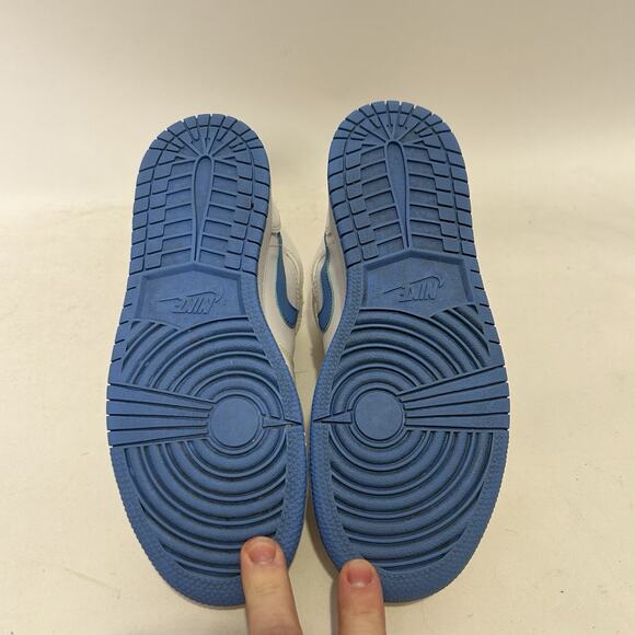 Nike Air Jordan 1 Retro Mid GS “Legend Blue/UNC” - Picture 7 of 11